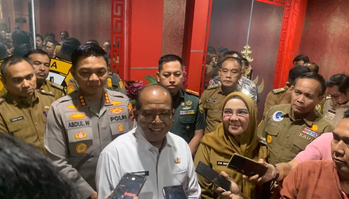 Walikota Bandar Lampung Bersama PJ Gubernur Provinsi Lampung saat Diwawancarai.