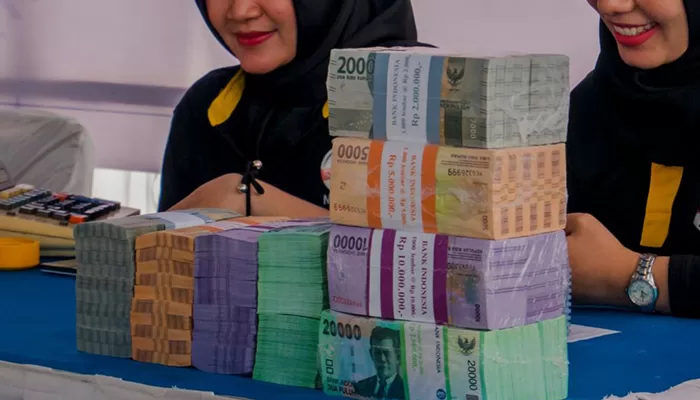 Daftar UMP 2025 seluruh Indonesia