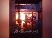 Rumah Kosong Terbakar di Kedaton, Kerugian Ditaksir Puluhan Juta Rupiah